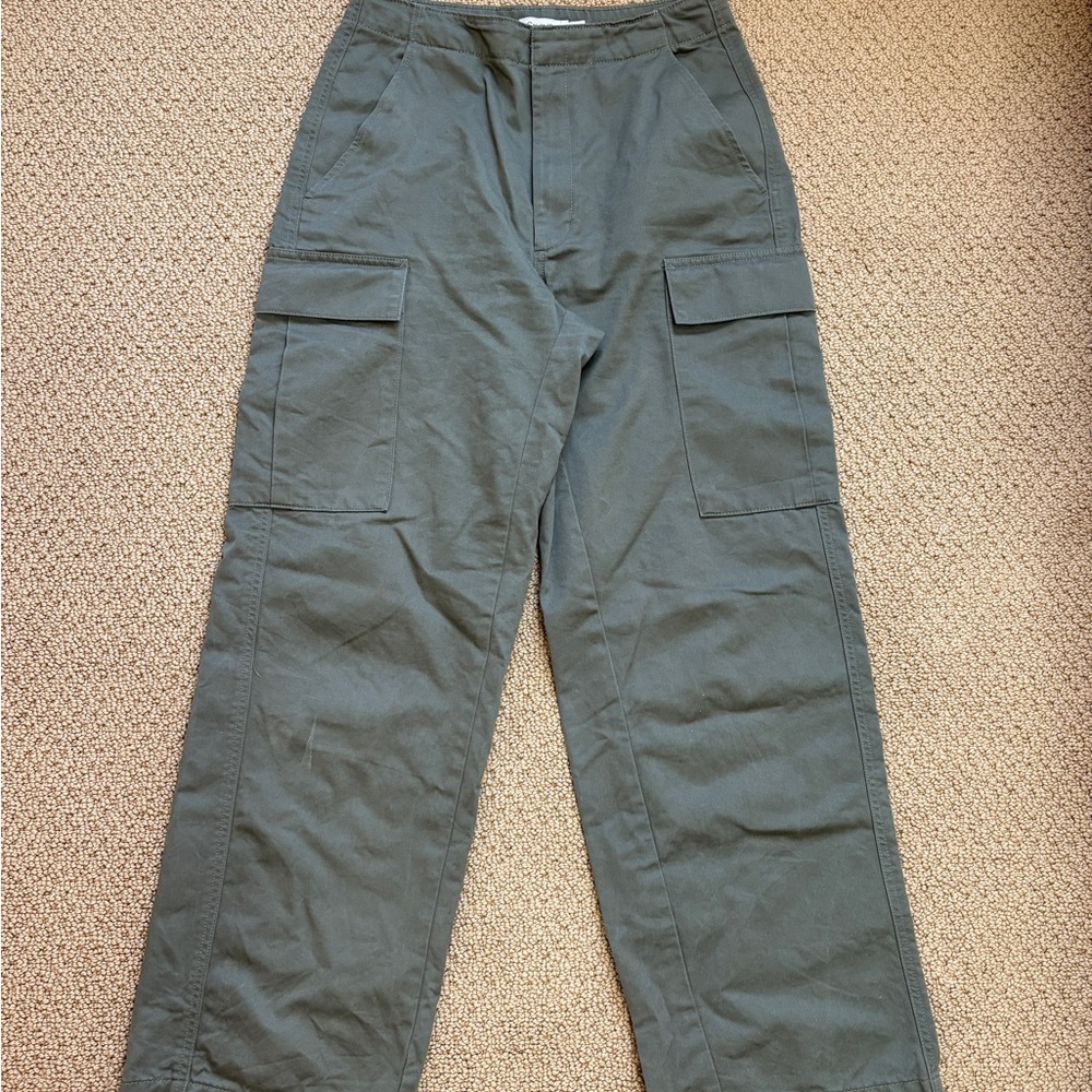 Calvin Klein Women's Olive Cargo Pants